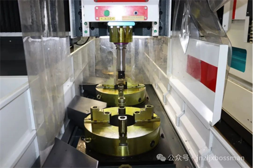 博斯曼數(shù)控迎接海外客戶來廠驗收，共啟合作新征程